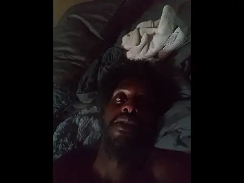 Snapshot of DevinToore chatting on March 21, 5:56 am DevinToore online show from March 21, 5:56 am