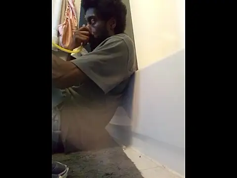 Snapshot of DevinToore chatting on March 21, 10:02 pm DevinToore online show from March 21, 10:02 pm