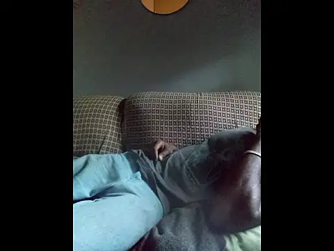 Snapshot of DevinToore chatting on March 22, 8:34 pm DevinToore online show from March 22, 8:34 pm