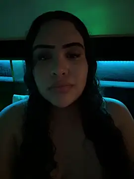 iTrapXXXBACKUP online show from April 3, 9:18 am