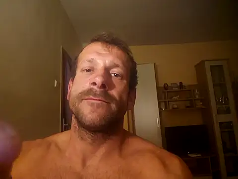 DonCristian online show from October 18, 1:52 am