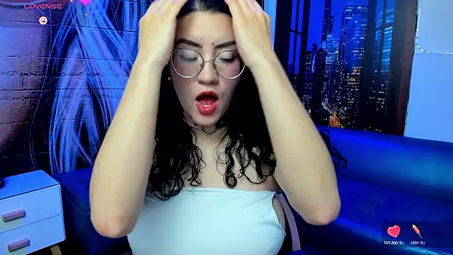 Violetaa diazz online show from January 4, 12:05 am