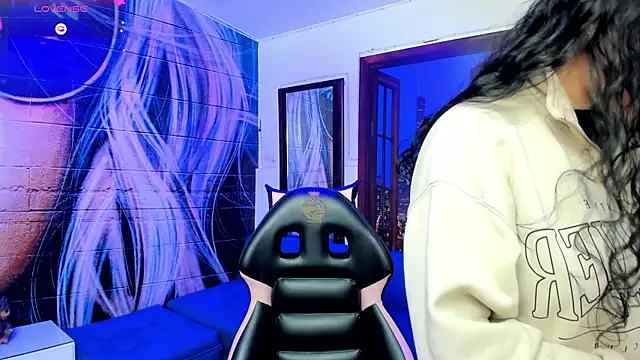 Violetaa diazz online show from March 11, 8:09 pm