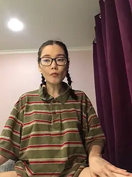 Snapshot of Milka23 chatting on January 19, 2:17 pm Milka23 online show from January 19, 2:17 pm