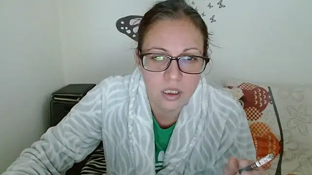 LadyHellene online show from March 31, 11:32 am