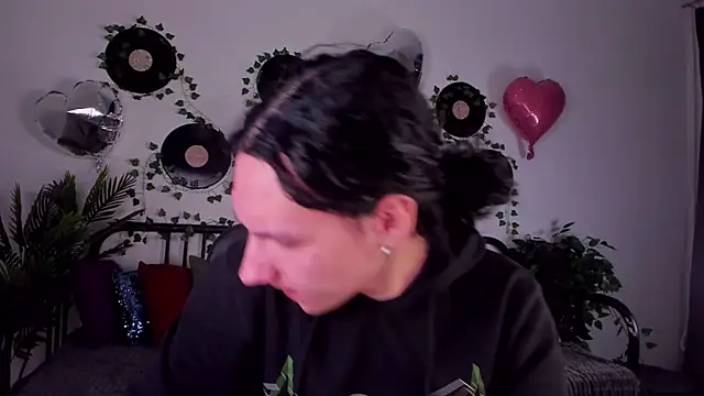 FillDammon online show from February 14, 4:31 pm