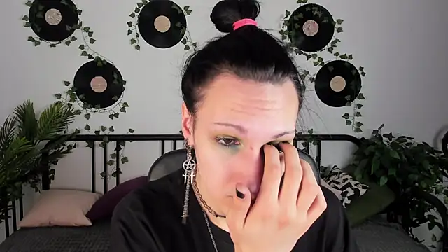 FillDammon online show from March 19, 10:11 am