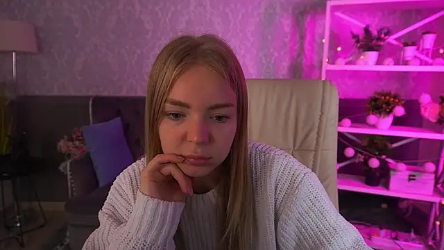 EmilySunshineS online show from October 15, 5:40 am