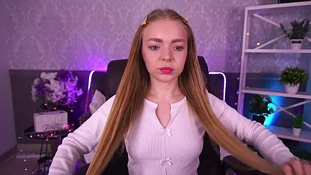 EmilySunshineS online show from December 14, 7:25 am