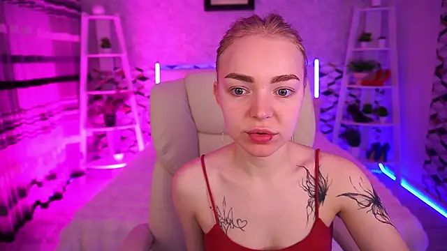 EmilySunshineS online show from May 11, 6:19 am