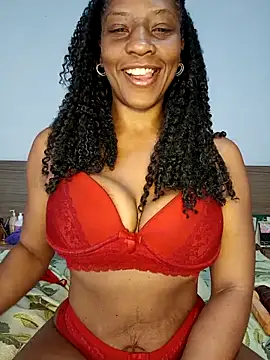 Snapshot of Luhma_hot chatting on October 6, 5:21 pm Luhma hot online show from October 6, 5:21 pm