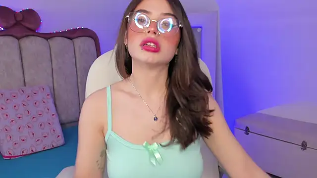 kitty ford online show from December 6, 6:28 pm