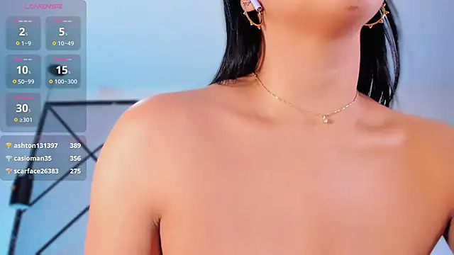 Snapshot of marie_miller_ chatting on March 13, 6:12 pm marie miller online show from March 13, 6:12 pm