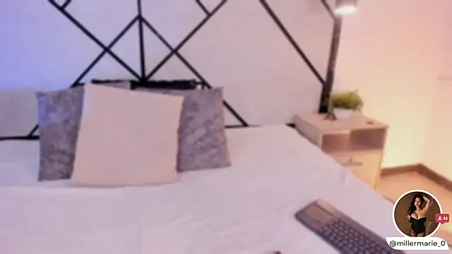 marie miller  online show from November 4, 12:59 pm