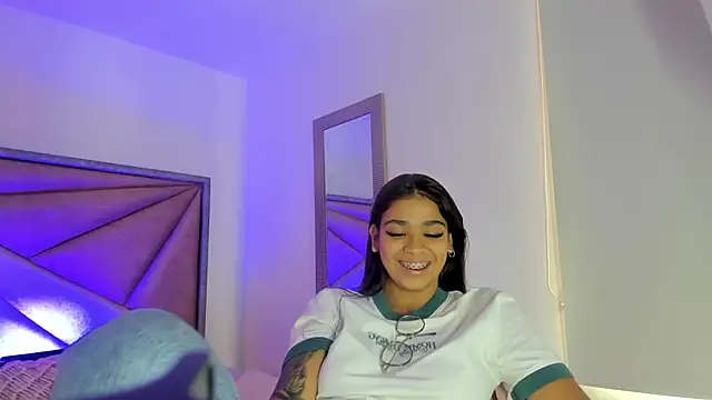 GiaFu online show from November 4, 5:23 pm