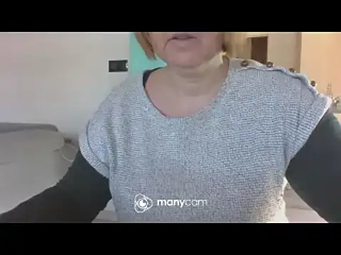 Snapshot of Sandcoq chatting on February 6, 12:16 pm Sandcoq online show from February 6, 12:16 pm