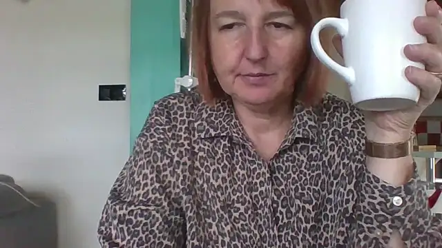 Snapshot of Sandcoq chatting on September 22, 11:12 am Sandcoq online show from September 22, 11:12 am
