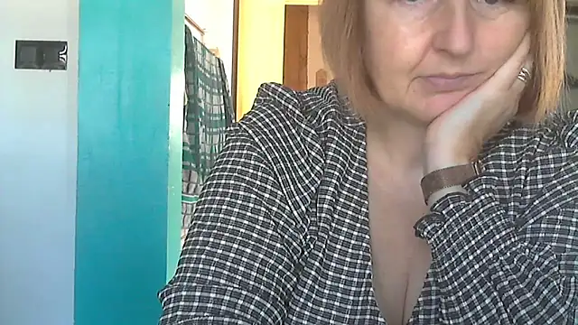 Sandcoq online show from October 2, 8:32 am