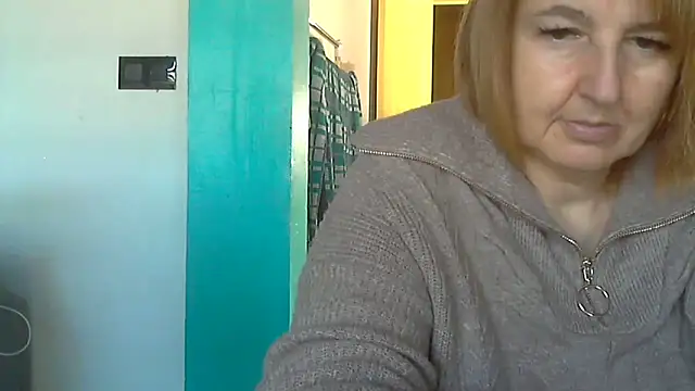 Sandcoq online show from October 13, 8:47 am