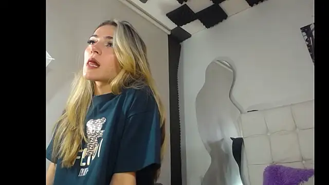 kaoz 36 online show from December 2, 8:11 pm