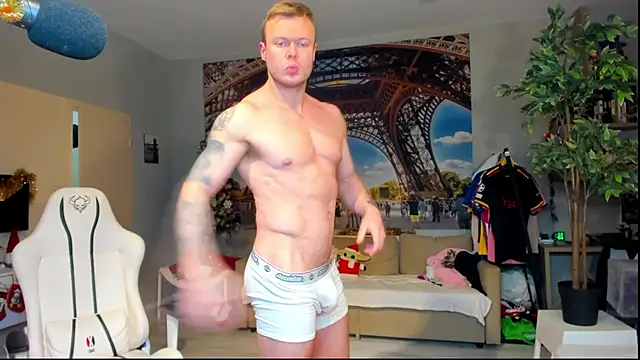 Snapshot of kingjamesuk chatting on December 24, 9:55 pm kingjamesuk online show from December 24, 9:55 pm