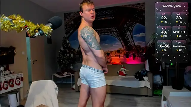 Snapshot of kingjamesuk chatting on January 1, 1:37 pm kingjamesuk online show from January 1, 1:37 pm