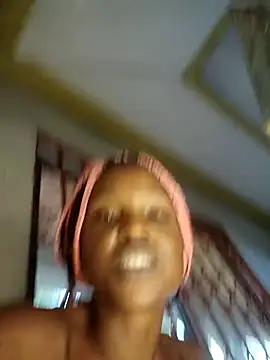 Crazybitchtheanalgoddess4 online show from May 16, 2:05 pm