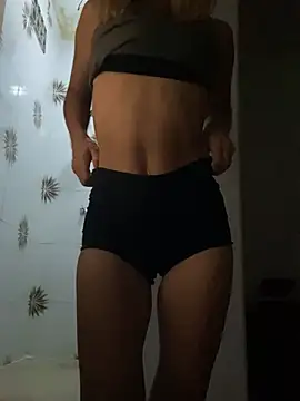 Carolinen online show from March 20, 7:46 pm