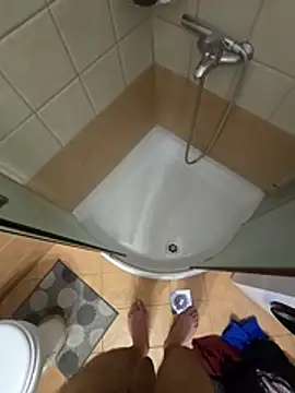 Snapshot of Alexxxmaster1312 chatting on February 1, 5:33 pm Alexxxmaster1312 online show from February 1, 5:33 pm