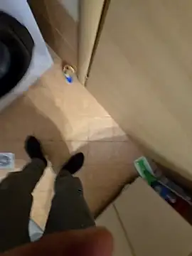 Snapshot of Alexxxmaster1312 chatting on February 19, 5:14 am Alexxxmaster1312 online show from February 19, 5:14 am