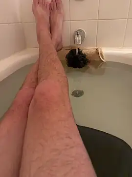 Snapshot of dontjudgemeh chatting on March 24, 10:04 pm dontjudgemeh online show from March 24, 10:04 pm