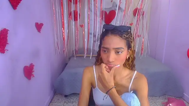 Charlotte Love10 online show from February 9, 11:47 am