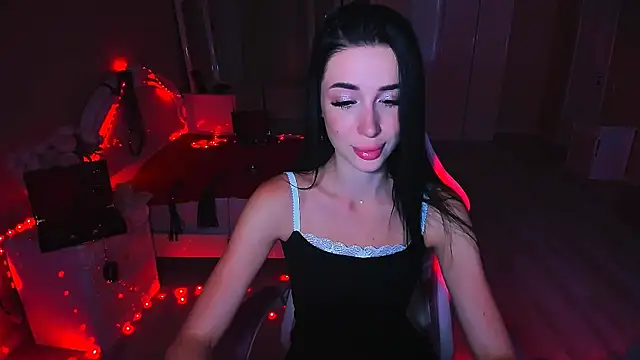 lovely desire online show from September 21, 8:05 am