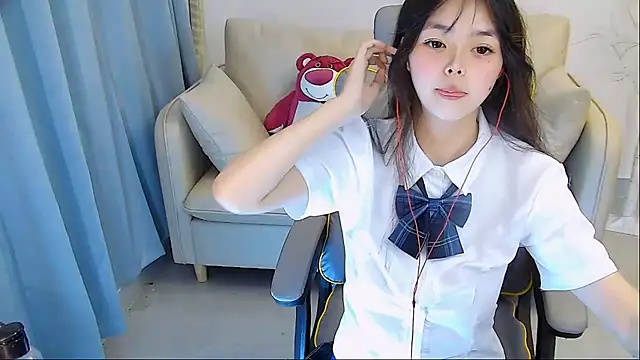 mango-a online show from January 6, 1:30 pm