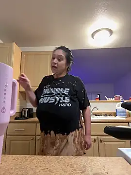 Snapshot of AlyssiaAmoreXO chatting on February 12, 3:07 pm AlyssiaAmoreXO online show from February 12, 3:07 pm