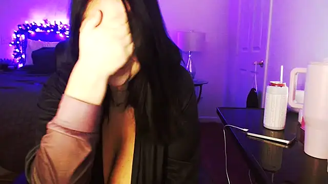 Snapshot of AlyssiaAmoreXO chatting on February 20, 3:56 pm AlyssiaAmoreXO online show from February 20, 3:56 pm