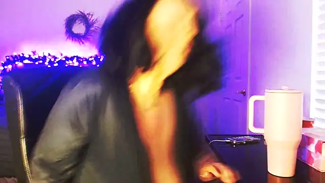 Snapshot of AlyssiaAmoreXO chatting on March 16, 2:32 pm AlyssiaAmoreXO online show from March 16, 2:32 pm