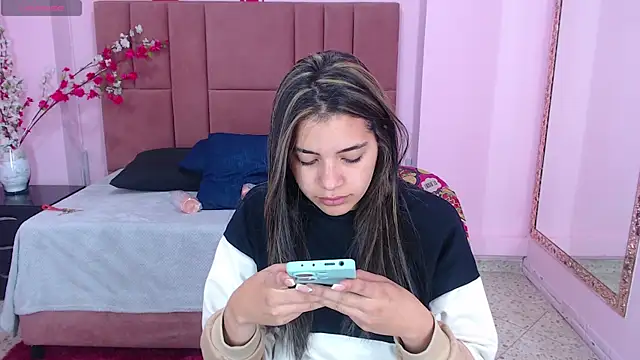 Leah Means  online show from March 19, 12:45 pm