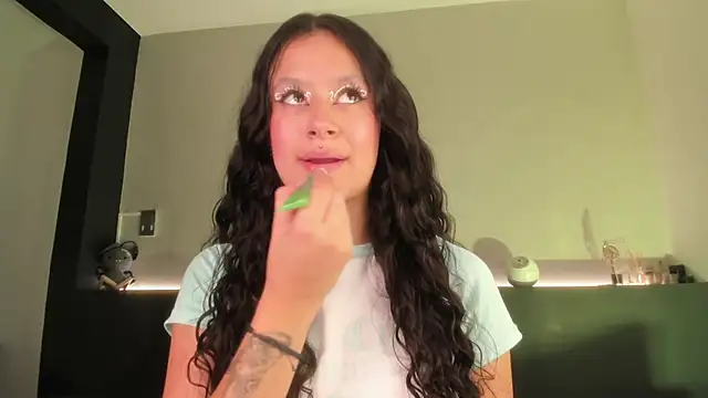 angel witch online show from December 11, 7:36 pm