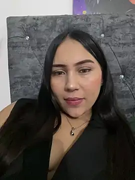 YuliiCamm online show from February 1, 2:37 am