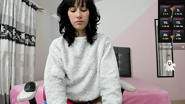 Camcrush   online show from December 16, 10:45 pm