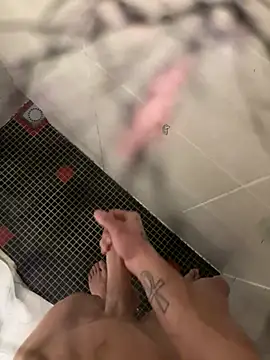 lescro95  online show from February 22, 9:08 am