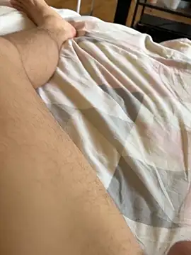 lescro95  online show from March 10, 1:16 pm