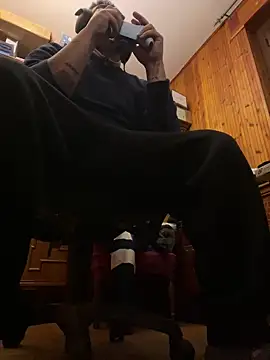 Dikkiduohottt online show from March 3, 10:31 pm