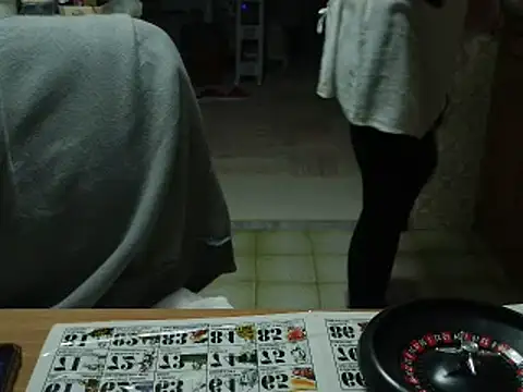 VeneRed online show from November 9, 7:45 pm