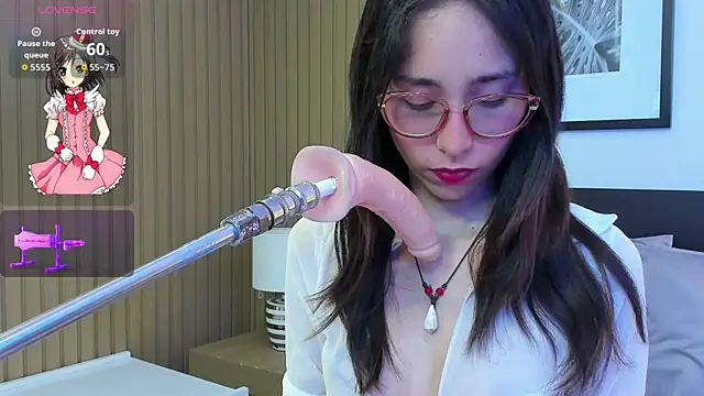 doll bella  online show from May 9, 8:03 pm
