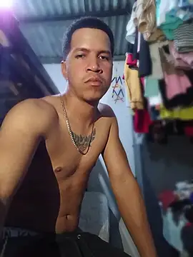 elputoflaco online show from July 31, 3:17 am