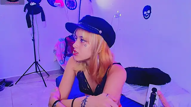 lizeth darks online show from December 21, 6:44 pm