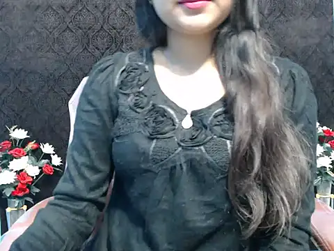 Wish Queen online show from February 6, 2:37 pm