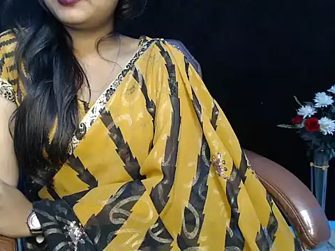 Wish Queen online show from February 22, 4:30 pm